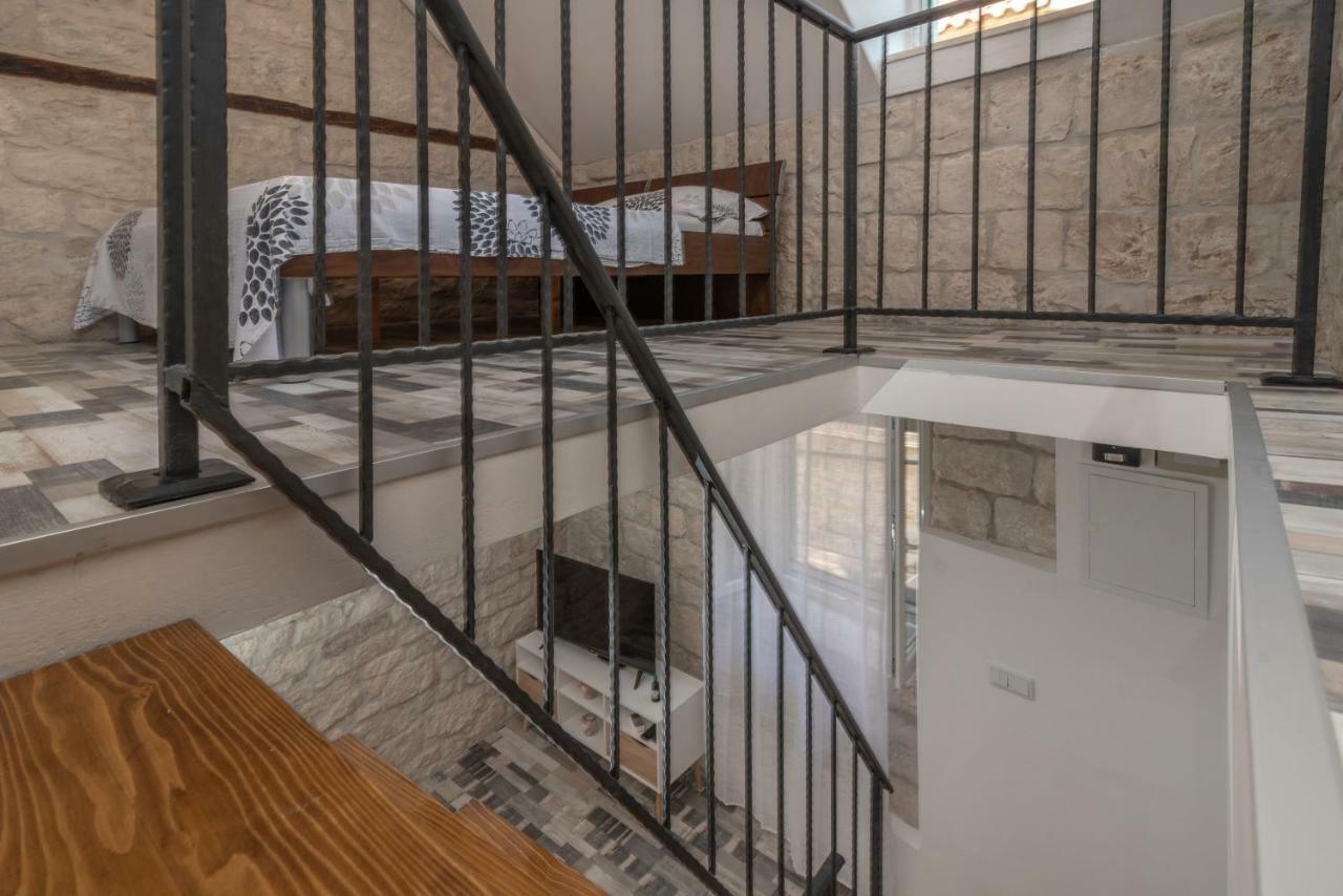 Apartman Skuribanda Trogir Exterior photo